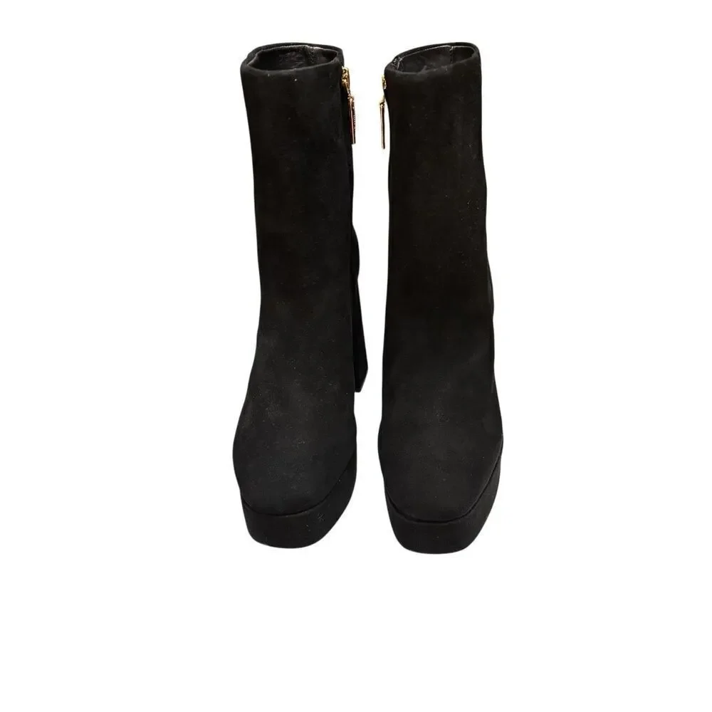 Larroude Dolly Boot In Black Suede NWB Size 9 1/2